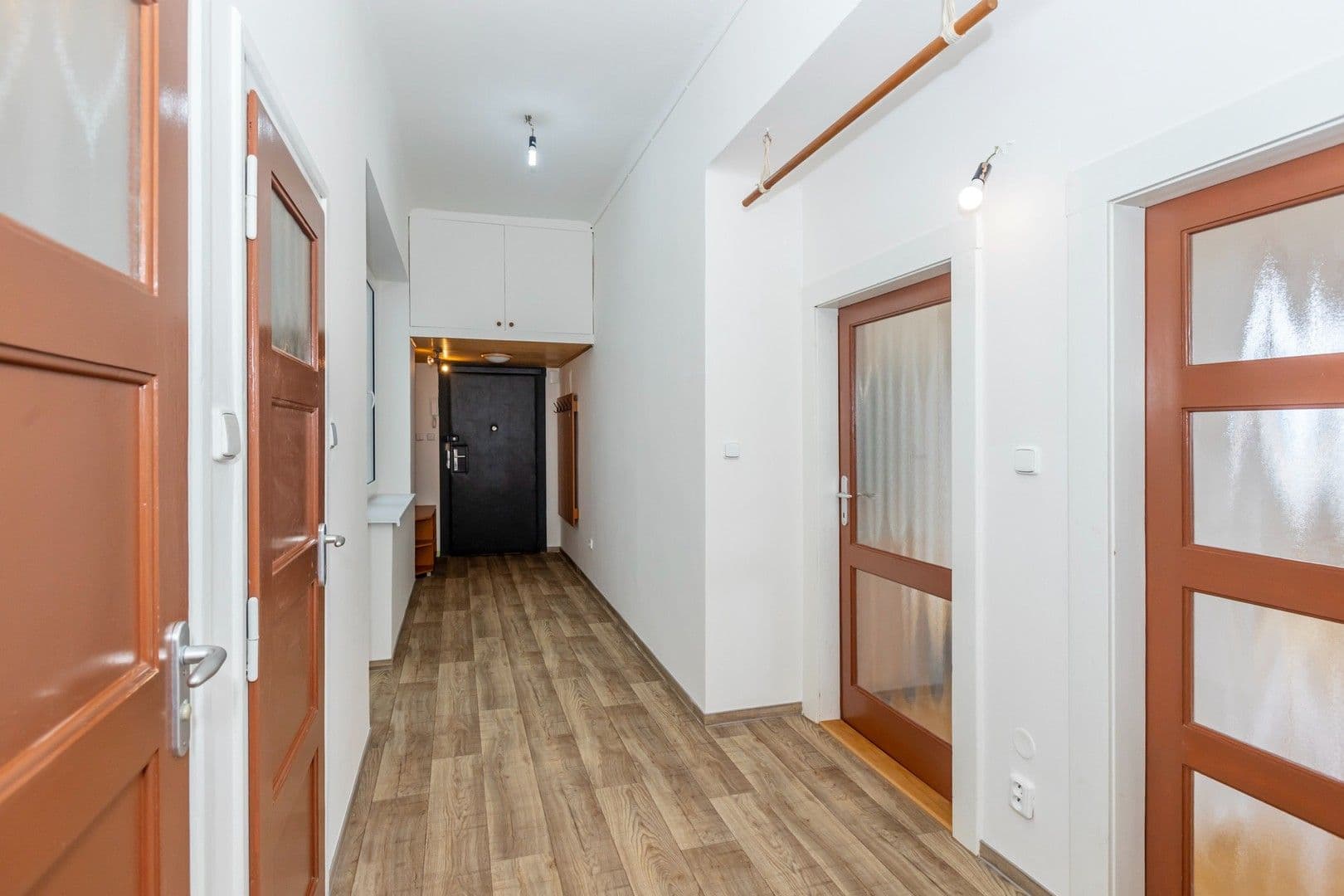 Prenájom bytu 2-izbový 58 m², Jateční, Praha, Praha Prenájom bytu 2-izbový 58 m², Jateční, Praha, Praha