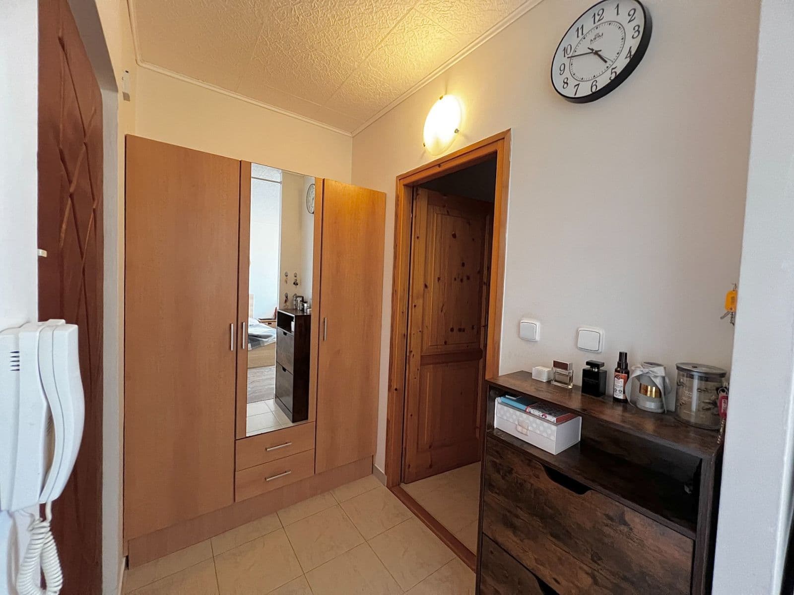 Prenájom bytu 1-izbový 30 m², Nádražní, Příbram, Středočeský kraj Prenájom bytu 1-izbový 30 m², Nádražní, Příbram, Středočeský kraj