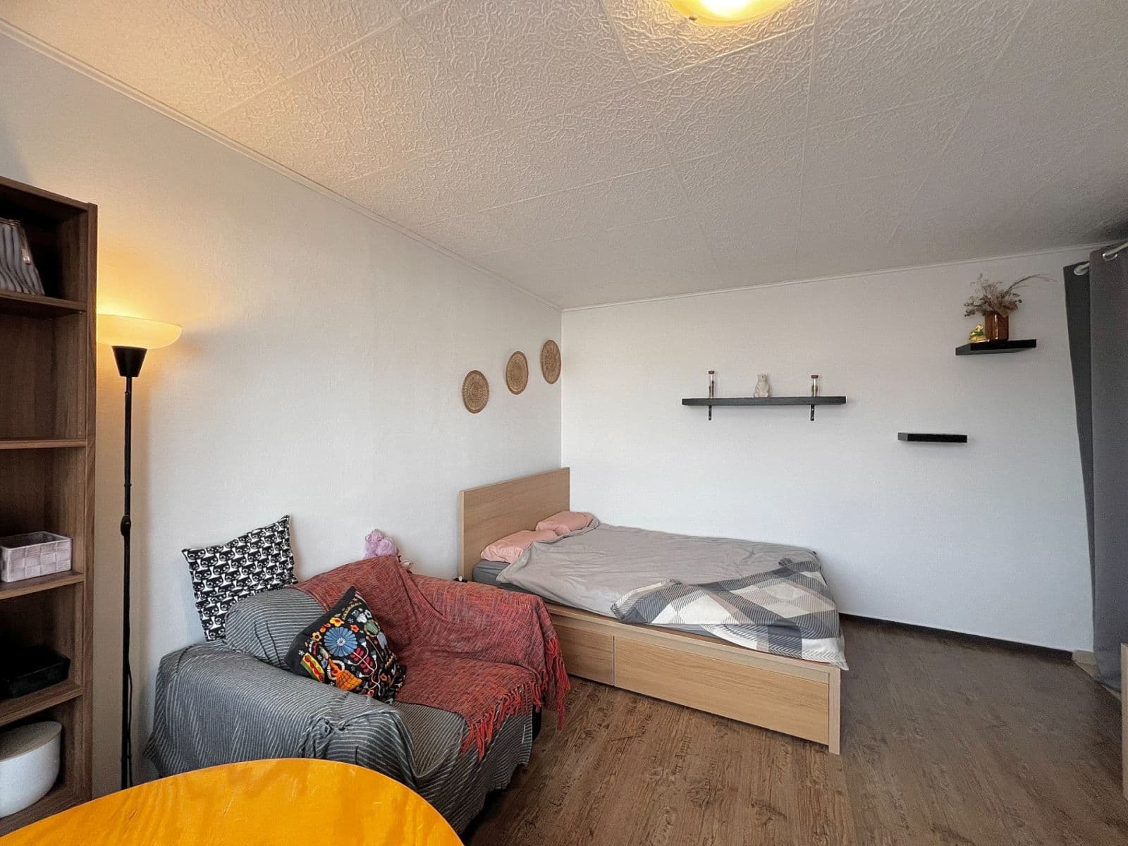 Prenájom bytu 1-izbový 30 m², Nádražní, Příbram, Středočeský kraj Prenájom bytu 1-izbový 30 m², Nádražní, Příbram, Středočeský kraj