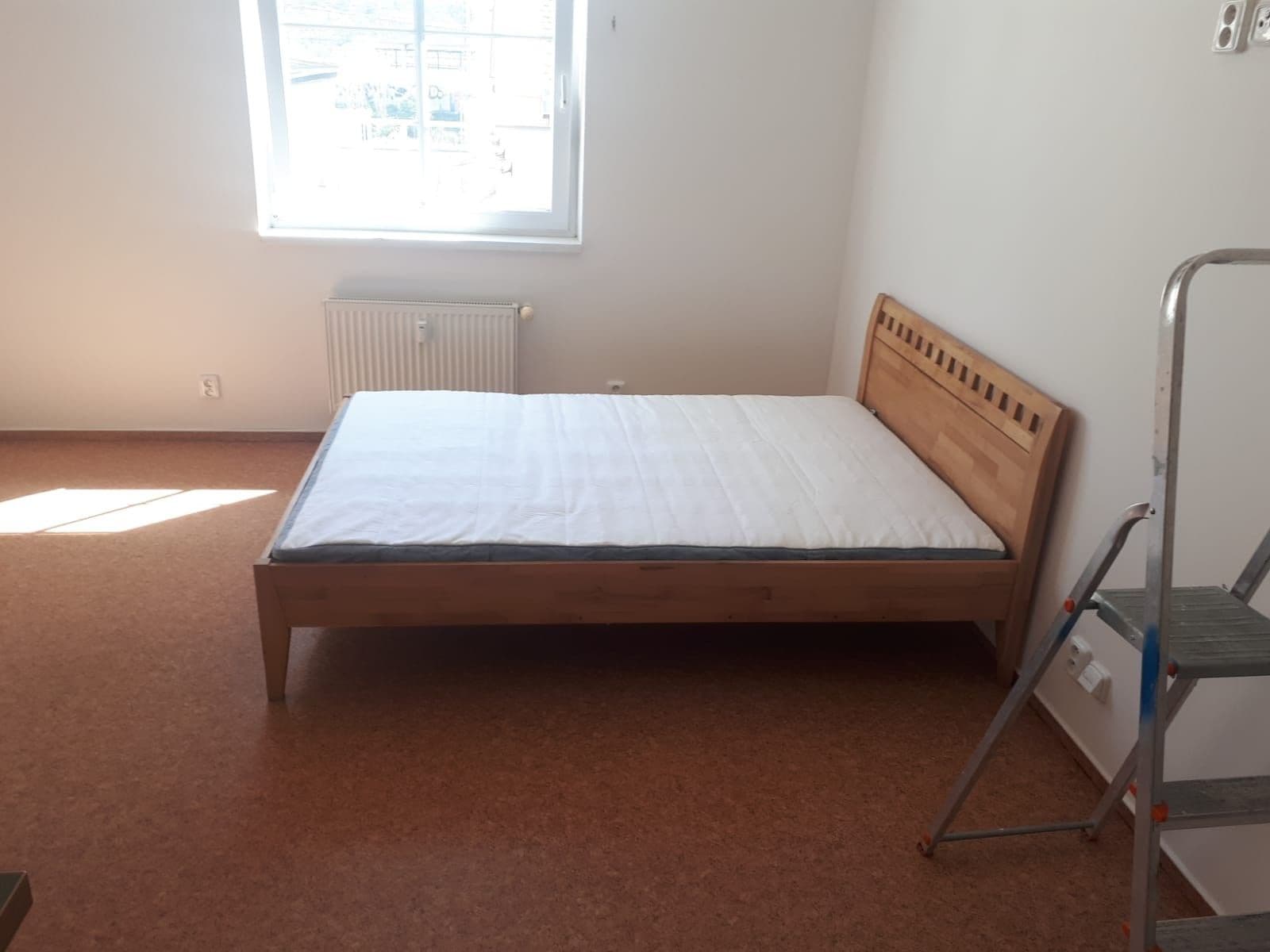 Prenájom bytu 1-izbový 24 m², Petrohradská, Praha, Praha Prenájom bytu 1-izbový 24 m², Petrohradská, Praha, Praha