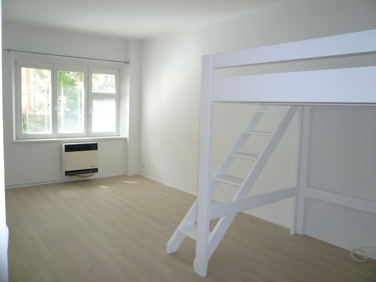 Prenájom bytu 1-izbový 45 m², Táboritská, Praha, Praha Prenájom bytu 1-izbový 45 m², Táboritská, Praha, Praha