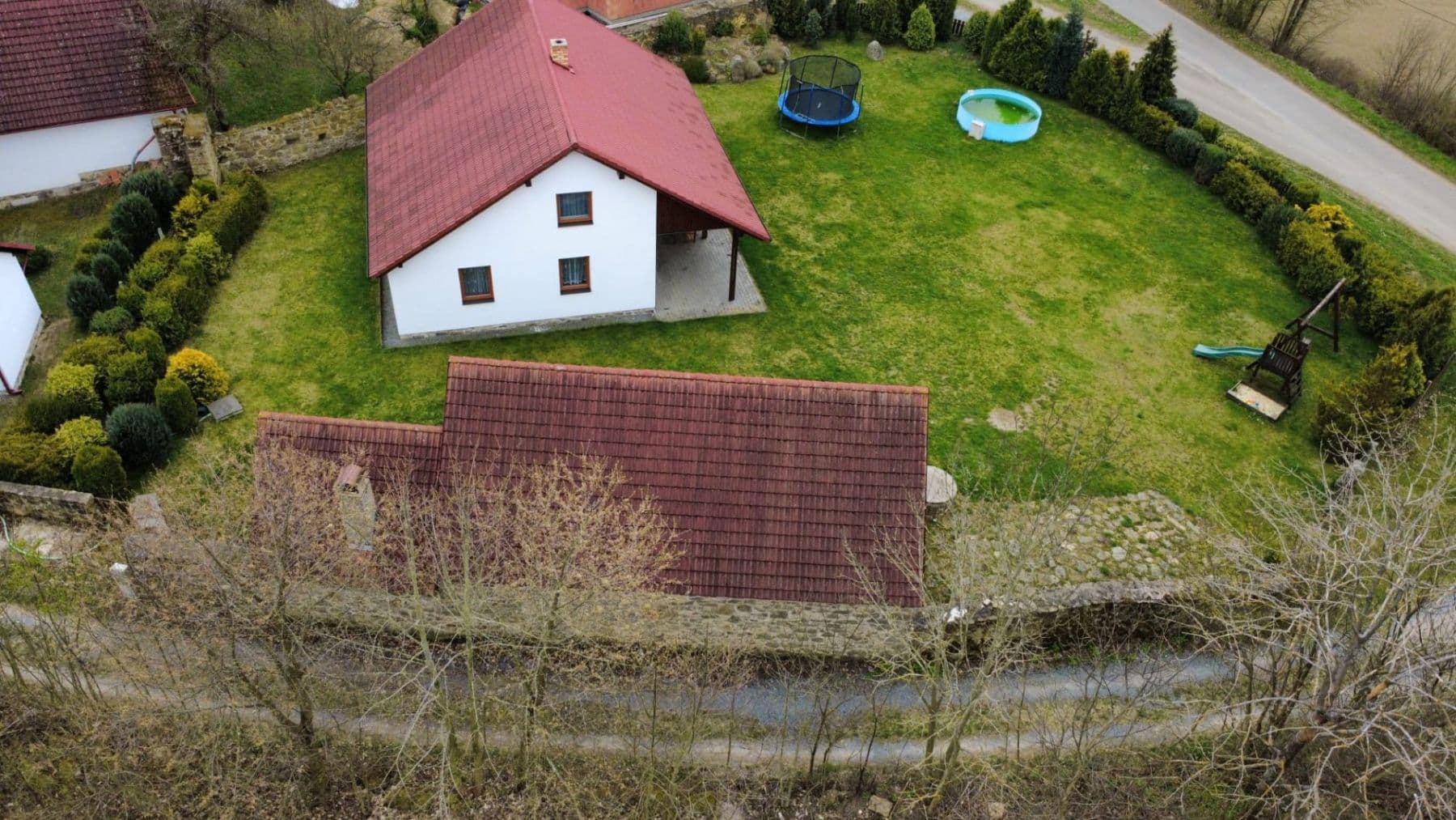 Predaj domu 220 m², pozemek 1.697 m², Nechvalice, Středočeský kraj Predaj domu 220 m², pozemek 1.697 m², Nechvalice, Středočeský kraj