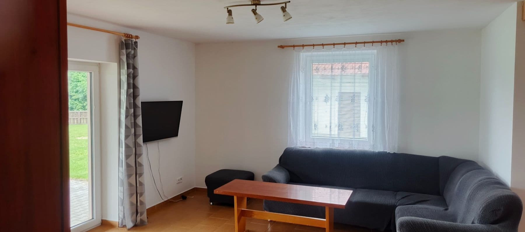 Predaj domu 220 m², pozemek 1.697 m², Nechvalice, Středočeský kraj Predaj domu 220 m², pozemek 1.697 m², Nechvalice, Středočeský kraj