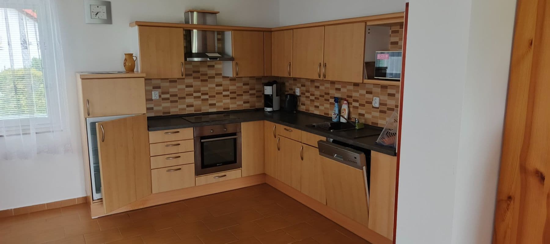 Predaj domu 220 m², pozemek 1.697 m², Nechvalice, Středočeský kraj Predaj domu 220 m², pozemek 1.697 m², Nechvalice, Středočeský kraj