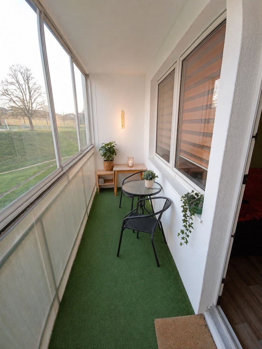 Prenájom bytu 4-izbový 90 m², Korandova, Tachov, Plzeňský kraj Prenájom bytu 4-izbový 90 m², Korandova, Tachov, Plzeňský kraj