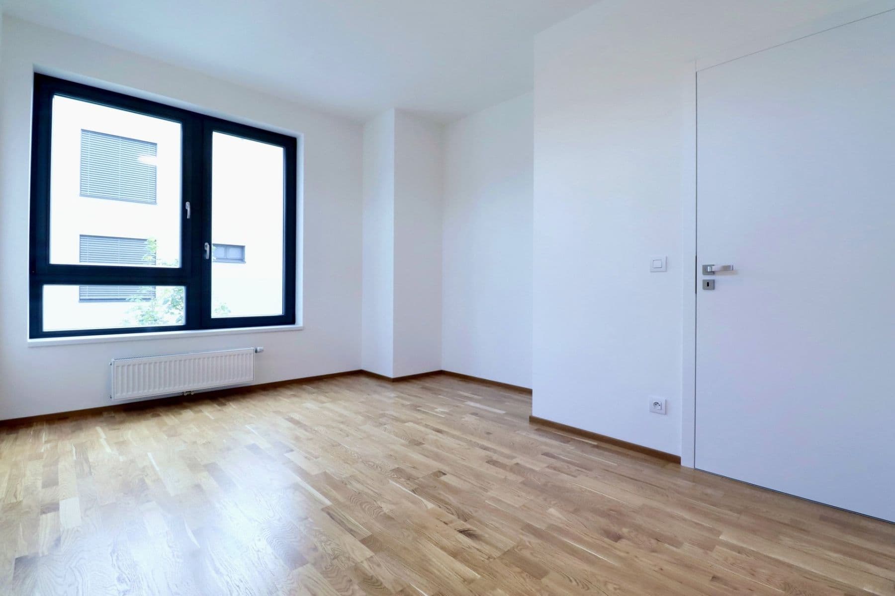 Prenájom bytu 4-izbový 102 m², Čertův vršek, Praha, Praha Prenájom bytu 4-izbový 102 m², Čertův vršek, Praha, Praha