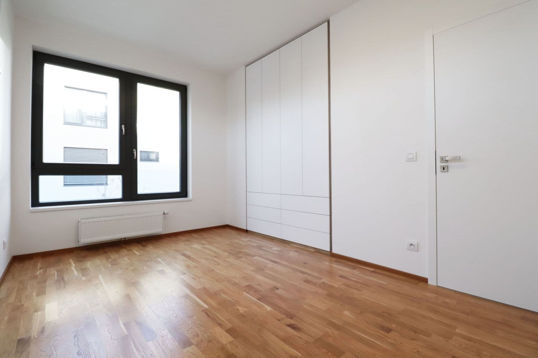 Prenájom bytu 4-izbový 102 m², Čertův vršek, Praha, Praha Prenájom bytu 4-izbový 102 m², Čertův vršek, Praha, Praha