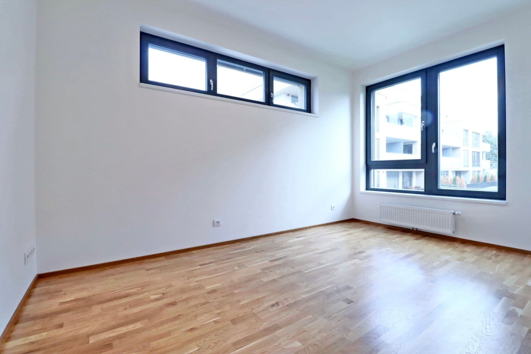 Prenájom bytu 4-izbový 102 m², Čertův vršek, Praha, Praha Prenájom bytu 4-izbový 102 m², Čertův vršek, Praha, Praha