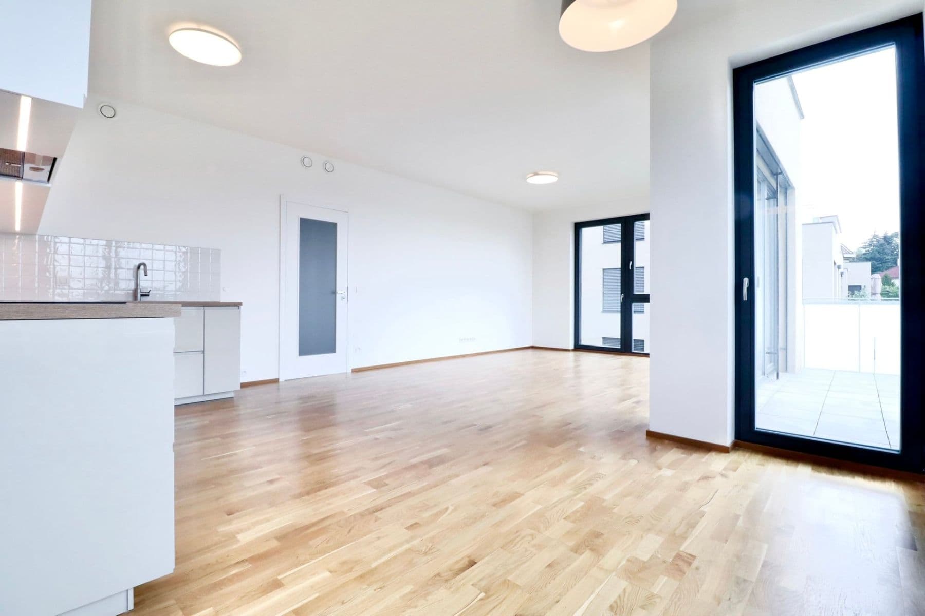 Prenájom bytu 4-izbový 102 m², Čertův vršek, Praha, Praha Prenájom bytu 4-izbový 102 m², Čertův vršek, Praha, Praha