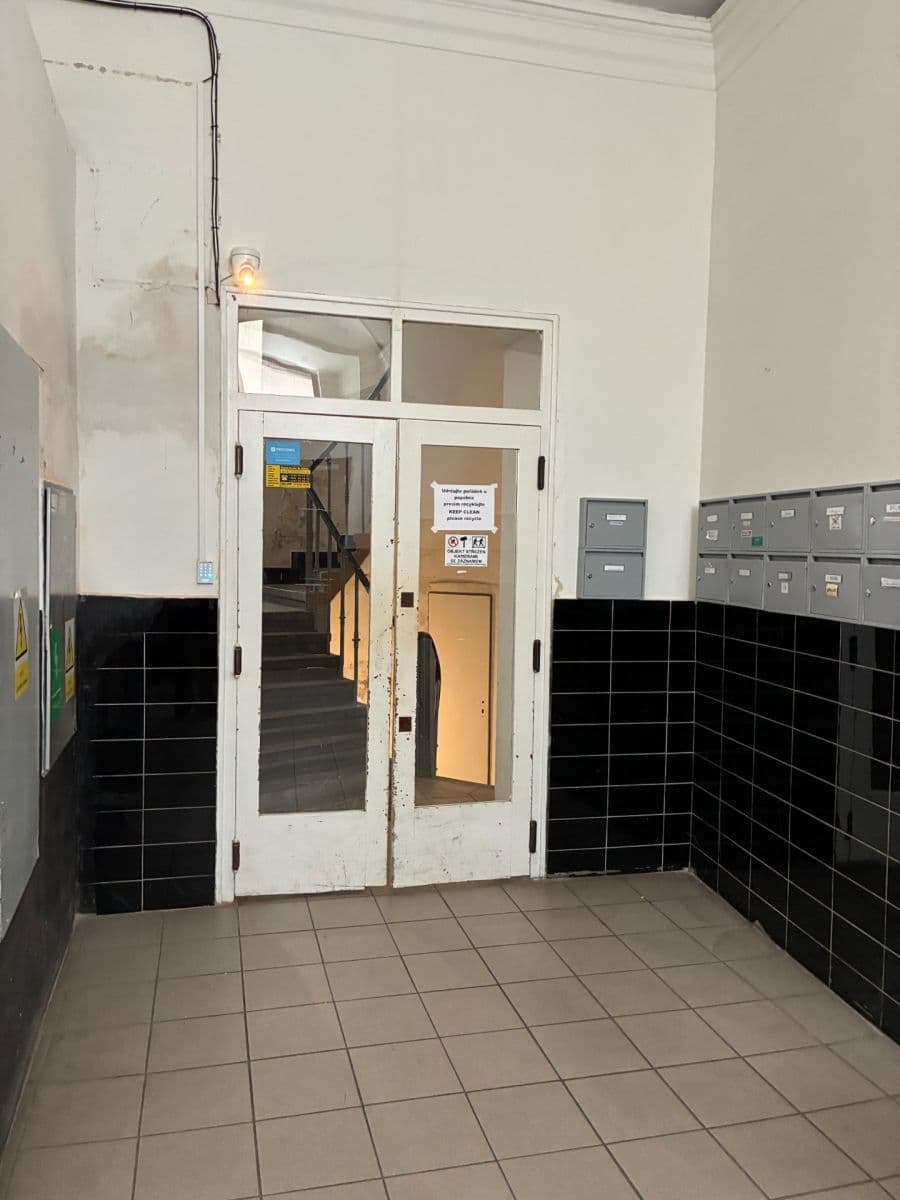 Predaj nebytového priestoru 18 m², Truhlářská, Praha, Praha Predaj nebytového priestoru 18 m², Truhlářská, Praha, Praha