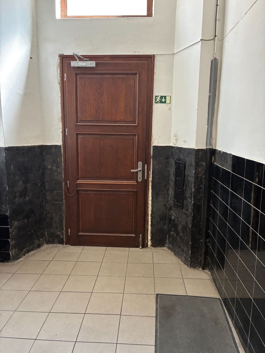 Predaj nebytového priestoru 18 m², Truhlářská, Praha, Praha Predaj nebytového priestoru 18 m², Truhlářská, Praha, Praha