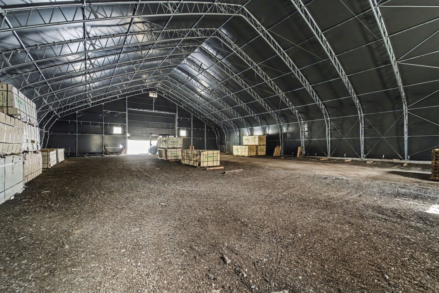 Prenájom nebytového priestoru 567 m², Jílové u Prahy, Středočeský kraj Prenájom nebytového priestoru 567 m², Jílové u Prahy, Středočeský kraj