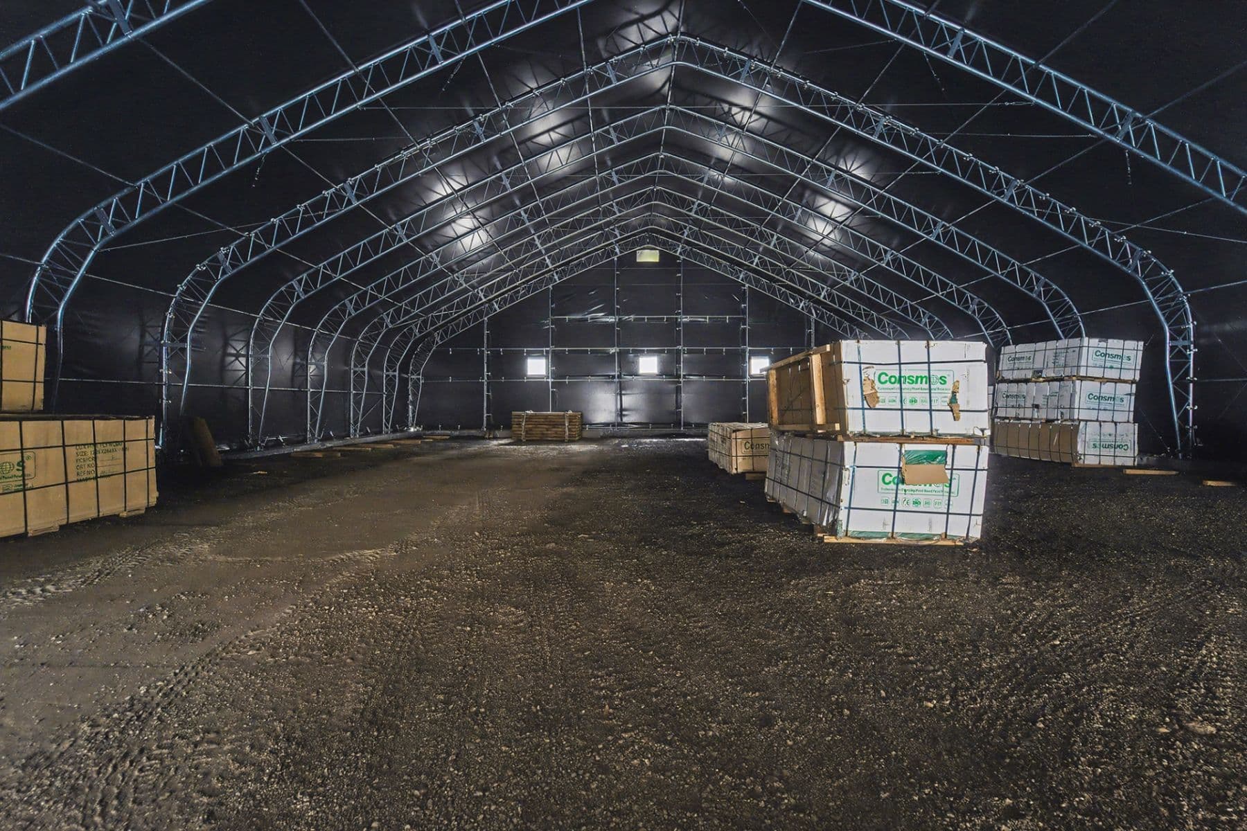 Prenájom nebytového priestoru 567 m², Jílové u Prahy, Středočeský kraj Prenájom nebytového priestoru 567 m², Jílové u Prahy, Středočeský kraj