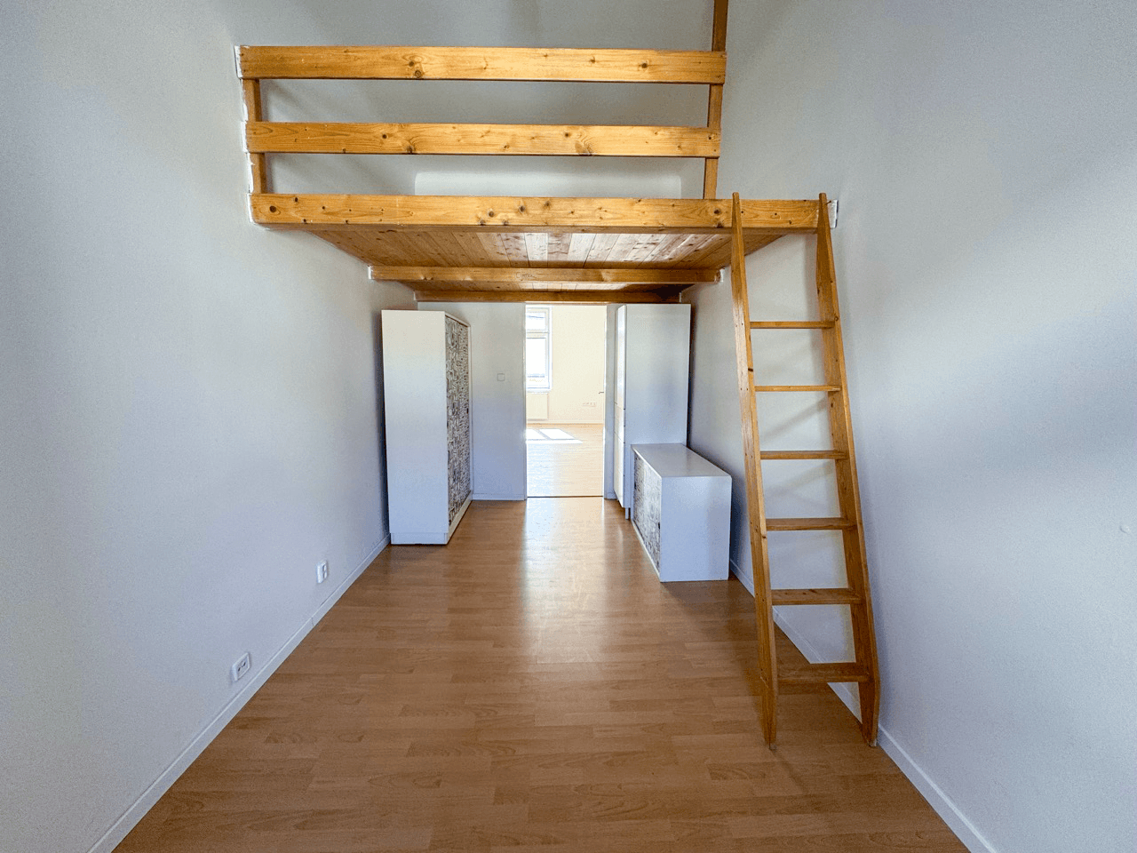Predaj bytu 3-izbový 79 m², Na Neklance, Praha, Praha Predaj bytu 3-izbový 79 m², Na Neklance, Praha, Praha