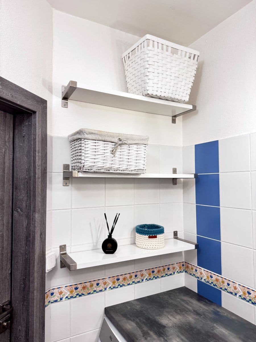 Prenájom bytu 3-izbový 75 m², Otradovická, Praha, Praha Prenájom bytu 3-izbový 75 m², Otradovická, Praha, Praha