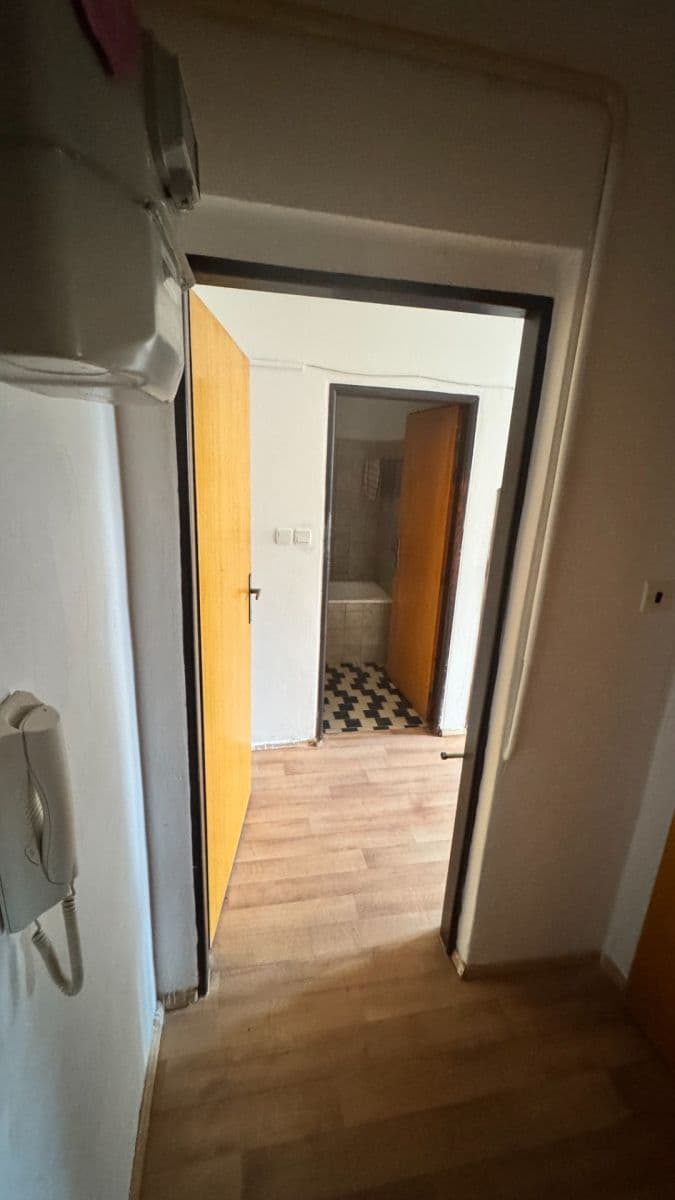 Predaj bytu 1-izbový 39 m², Víta Nejedlého, Chrudim, Pardubický kraj Predaj bytu 1-izbový 39 m², Víta Nejedlého, Chrudim, Pardubický kraj