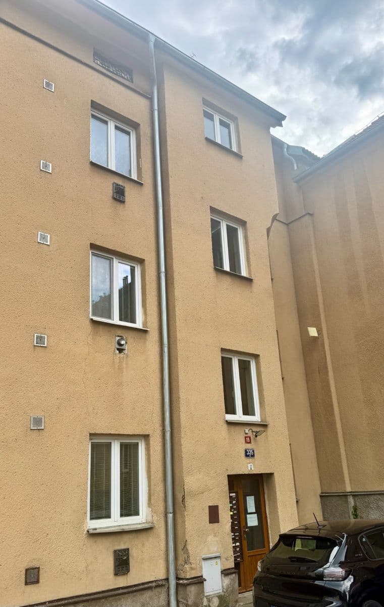 Predaj bytu 1-izbový 39 m², Víta Nejedlého, Chrudim, Pardubický kraj Predaj bytu 1-izbový 39 m², Víta Nejedlého, Chrudim, Pardubický kraj