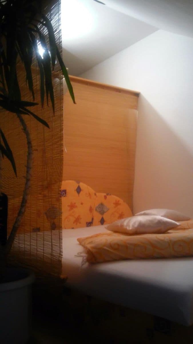 Prenájom bytu 2-izbový 64 m², Stroupežnického, Praha, Praha Prenájom bytu 2-izbový 64 m², Stroupežnického, Praha, Praha