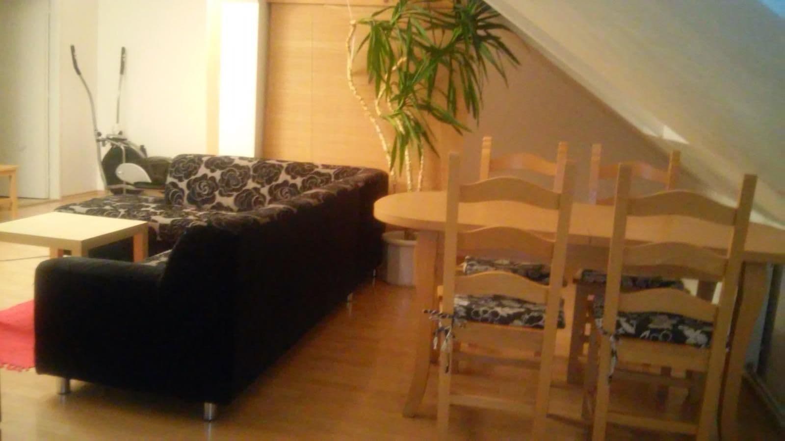 Prenájom bytu 2-izbový 64 m², Stroupežnického, Praha, Praha Prenájom bytu 2-izbový 64 m², Stroupežnického, Praha, Praha