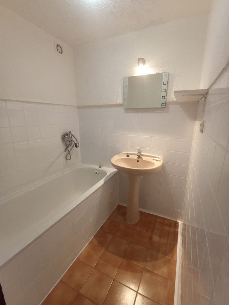 Prenájom bytu 2-izbový 56 m², Masarykova, Kutná Hora, Středočeský kraj Prenájom bytu 2-izbový 56 m², Masarykova, Kutná Hora, Středočeský kraj