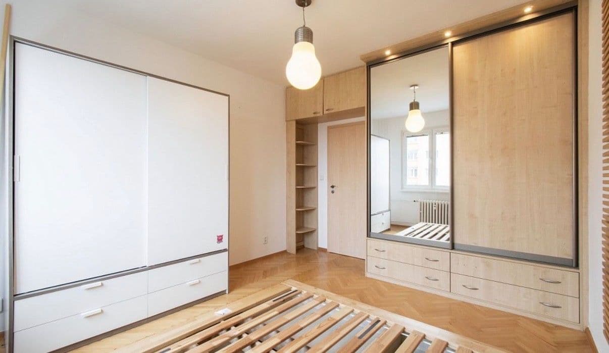 Prenájom bytu 2-izbový 55 m², Čílova, Praha, Praha Prenájom bytu 2-izbový 55 m², Čílova, Praha, Praha