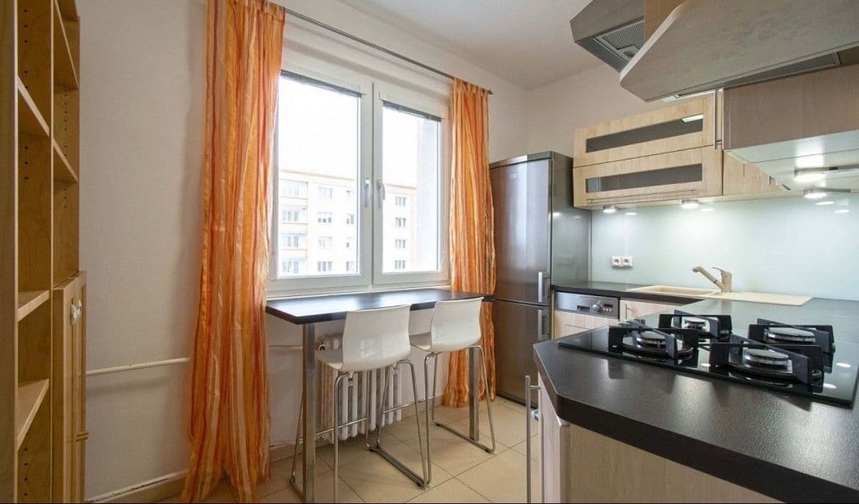 Prenájom bytu 2-izbový 55 m², Čílova, Praha, Praha Prenájom bytu 2-izbový 55 m², Čílova, Praha, Praha
