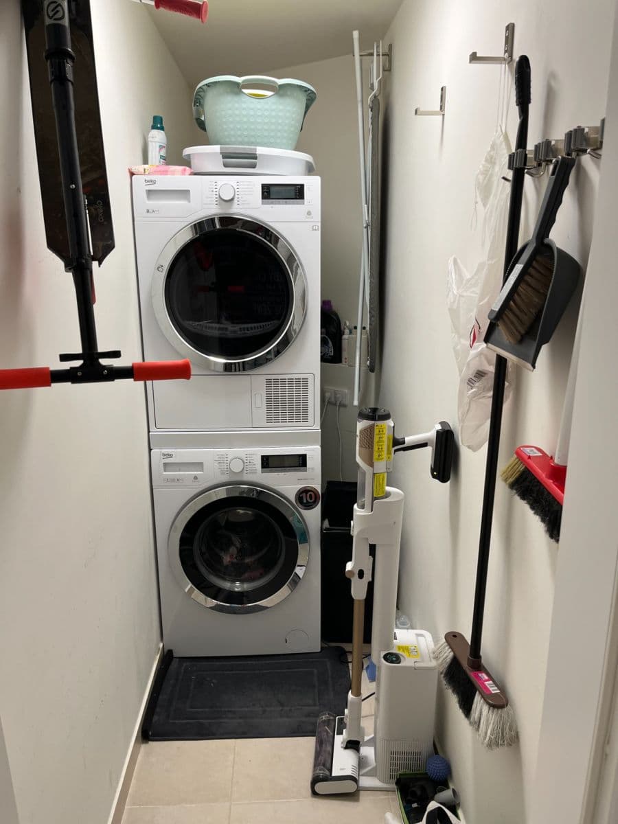 Prenájom bytu 3-izbový 80 m², Ke Kříži, Praha, Praha Prenájom bytu 3-izbový 80 m², Ke Kříži, Praha, Praha