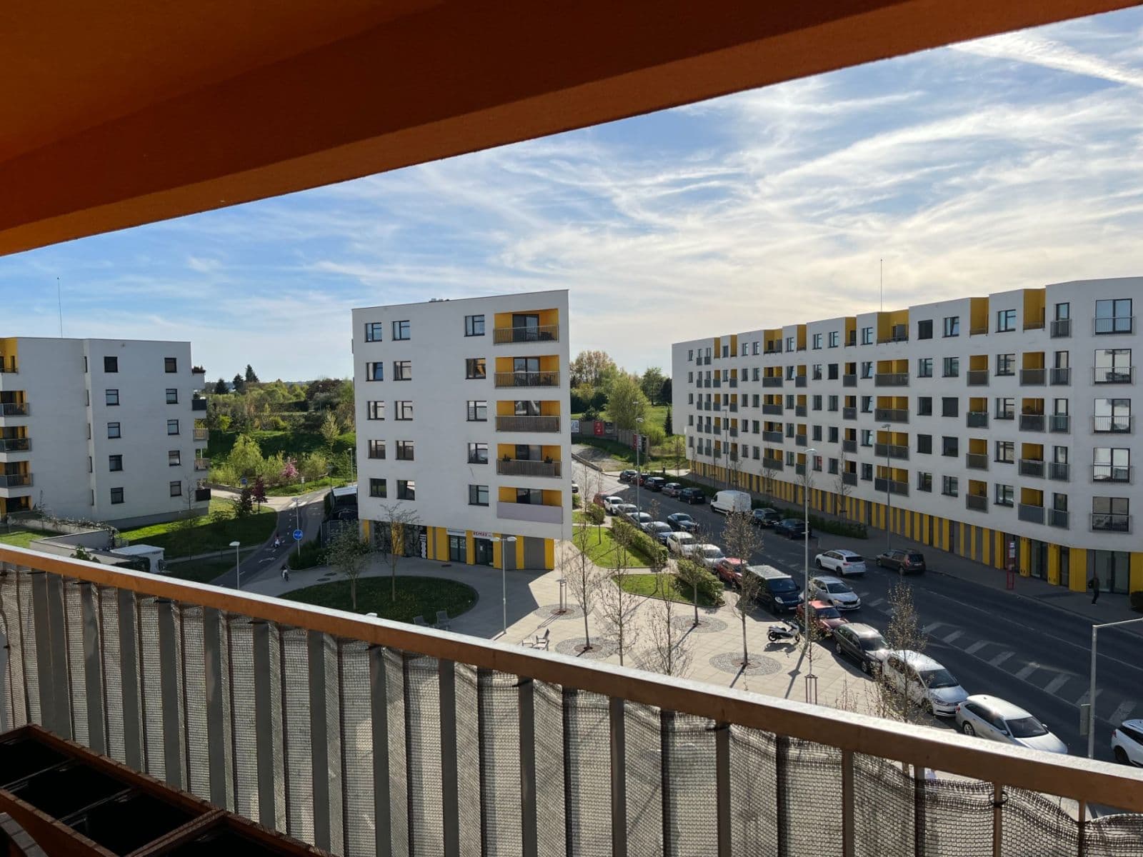 Prenájom bytu 3-izbový 80 m², Ke Kříži, Praha, Praha Prenájom bytu 3-izbový 80 m², Ke Kříži, Praha, Praha