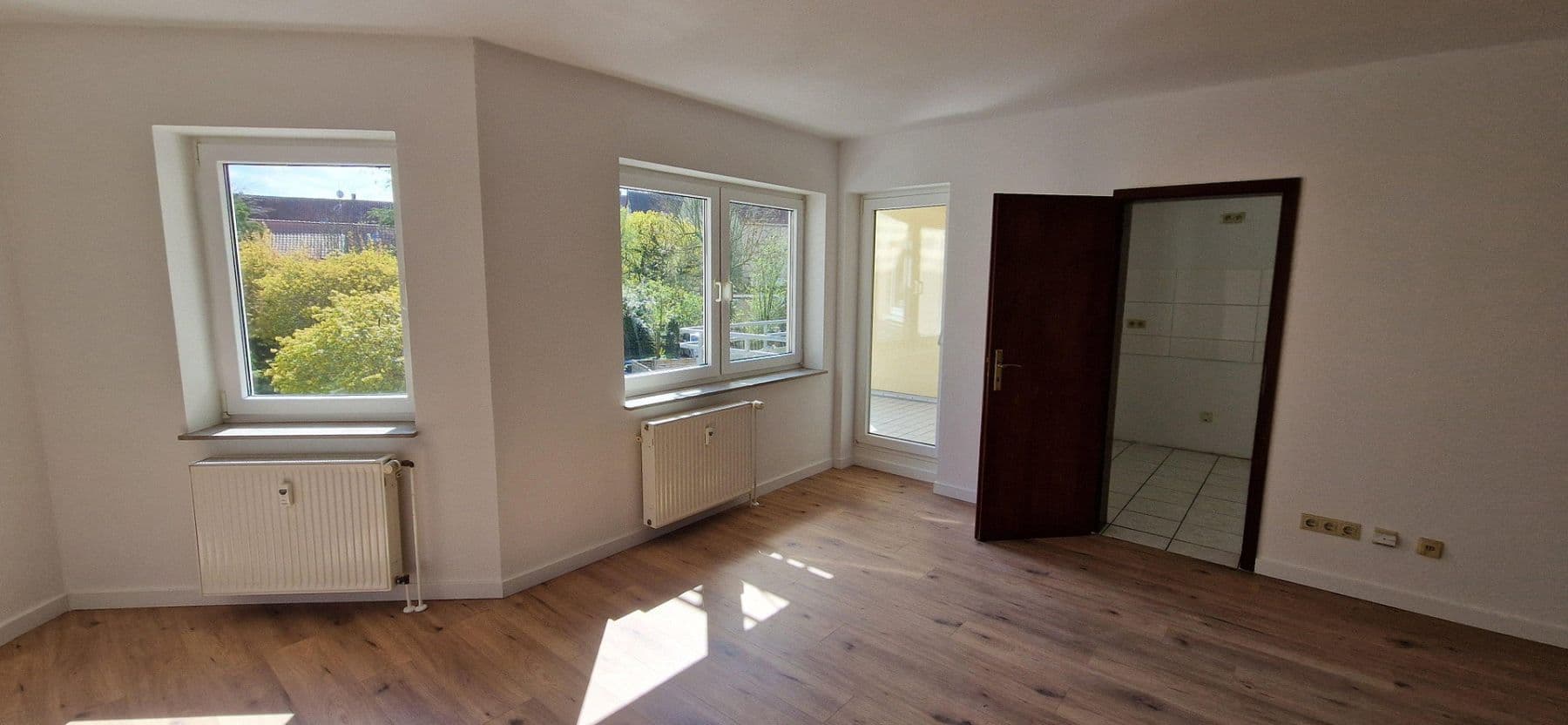 Prenájom bytu 3-izbový 91 m², Krumme Straße 14, Stadthagen, Dolné Sasko Prenájom bytu 3-izbový 91 m², Krumme Straße 14, Stadthagen, Dolné Sasko