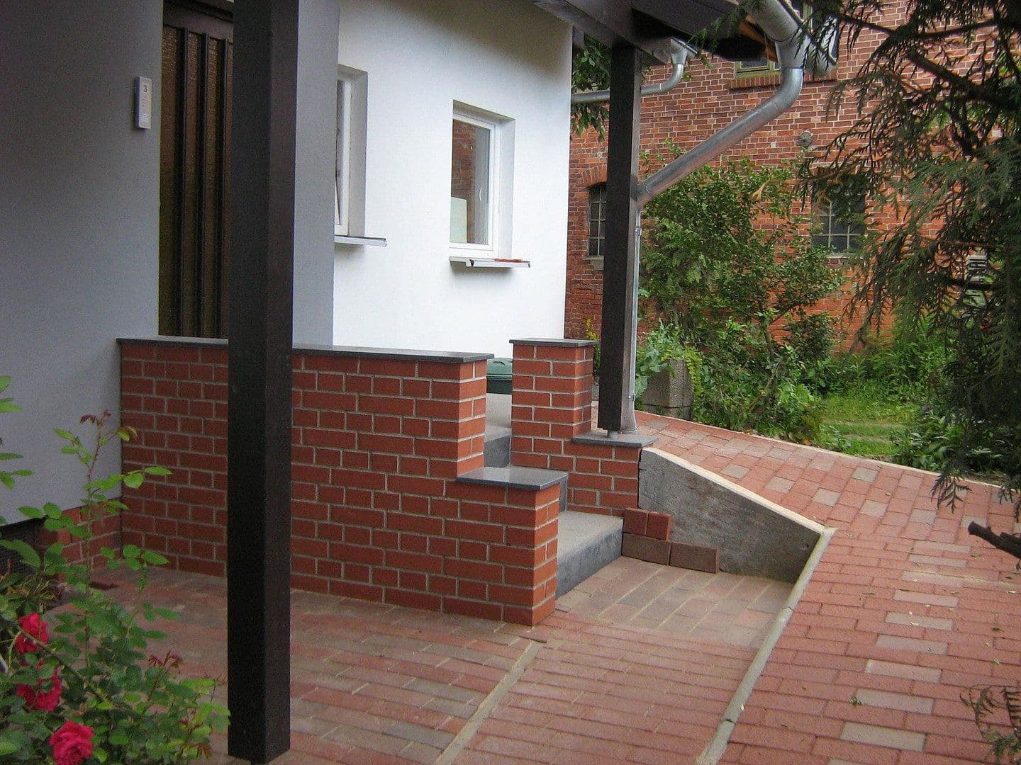 Prenájom bytu 3-izbový 65 m², Dorfstraße 1, Lehrte, Dolné Sasko Prenájom bytu 3-izbový 65 m², Dorfstraße 1, Lehrte, Dolné Sasko