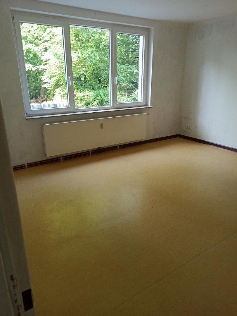 Prenájom bytu 3-izbový 65 m², Dorfstraße 1, Lehrte, Dolné Sasko Prenájom bytu 3-izbový 65 m², Dorfstraße 1, Lehrte, Dolné Sasko