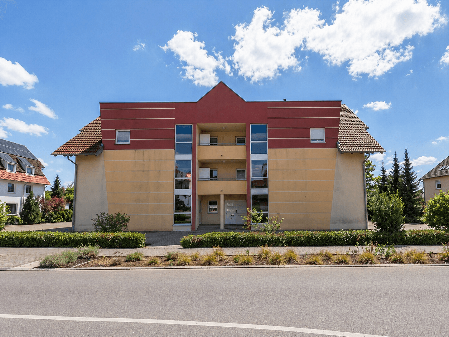 Prenájom bytu 2-izbový 60 m², Altlußheimer Straße 57, Neulußheim, Bádensko-Wurttembersko Prenájom bytu 2-izbový 60 m², Altlußheimer Straße 57, Neulußheim, Bádensko-Wurttembersko
