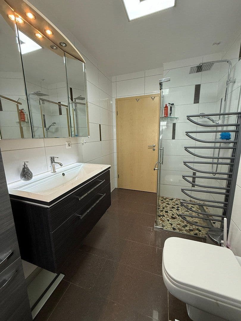 Predaj domu 176 m², pozemek 654 m², Mering, Bavorsko Predaj domu 176 m², pozemek 654 m², Mering, Bavorsko