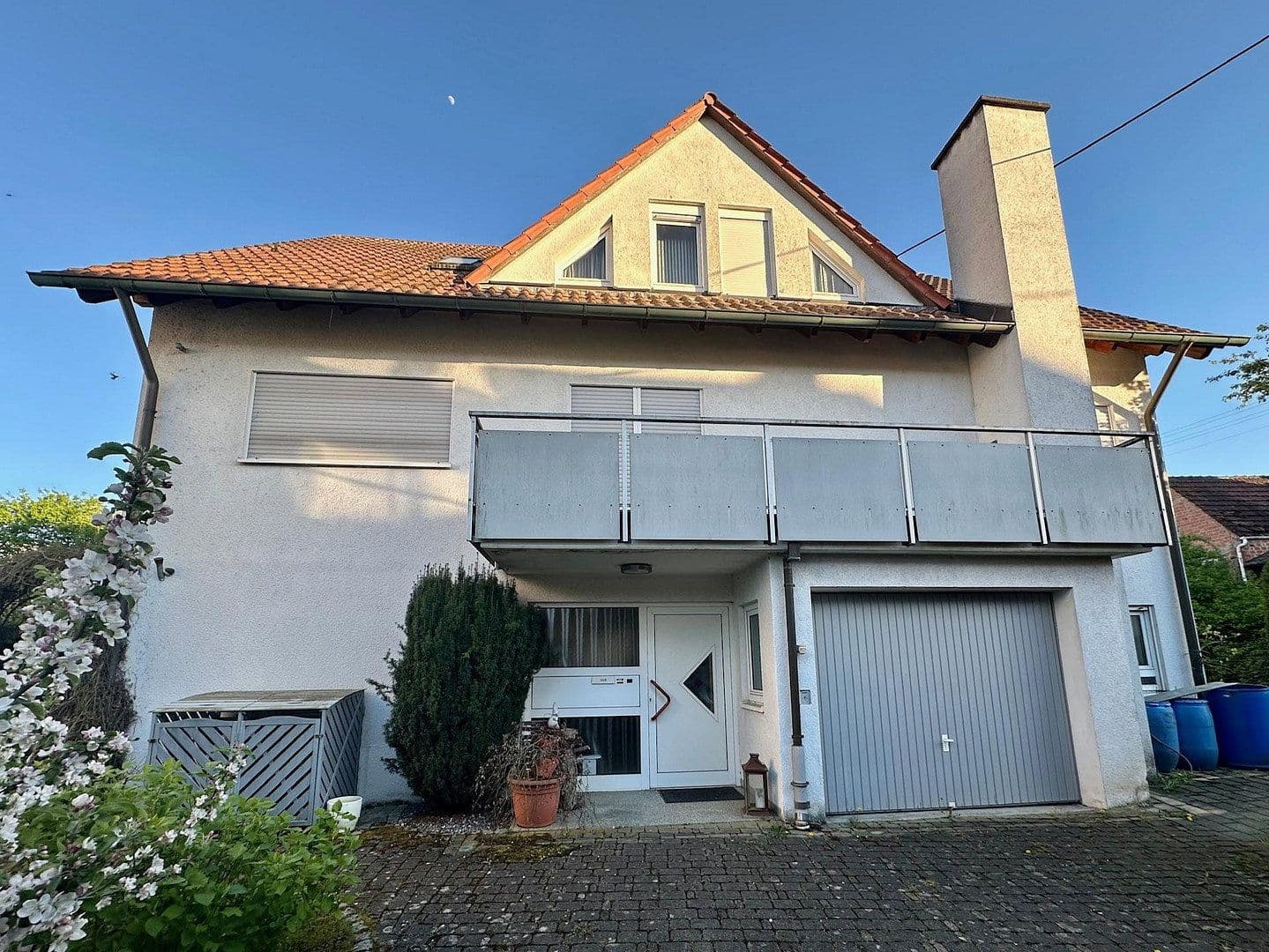 Predaj domu 173 m², pozemek 748 m², Jahnstraße 4/1, Markgröningen, Bádensko-Wurttembersko Predaj domu 173 m², pozemek 748 m², Jahnstraße 4/1, Markgröningen, Bádensko-Wurttembersko