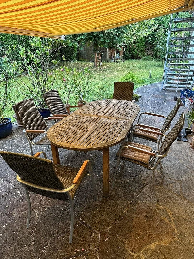 Predaj domu 173 m², pozemek 748 m², Jahnstraße 4/1, Markgröningen, Bádensko-Wurttembersko Predaj domu 173 m², pozemek 748 m², Jahnstraße 4/1, Markgröningen, Bádensko-Wurttembersko