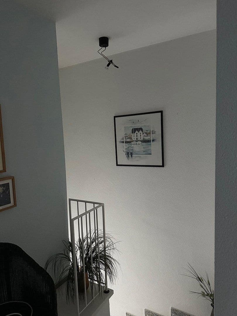Predaj domu 173 m², pozemek 748 m², Jahnstraße 4/1, Markgröningen, Bádensko-Wurttembersko Predaj domu 173 m², pozemek 748 m², Jahnstraße 4/1, Markgröningen, Bádensko-Wurttembersko