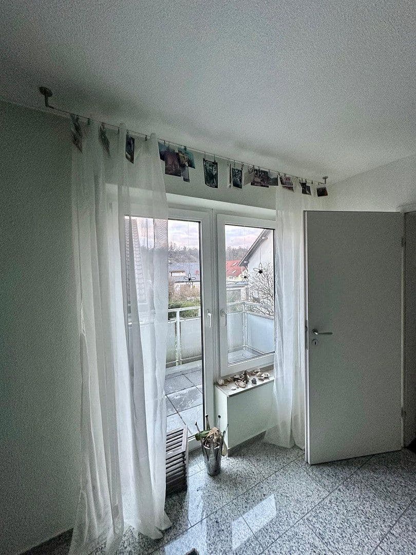 Predaj domu 173 m², pozemek 748 m², Jahnstraße 4/1, Markgröningen, Bádensko-Wurttembersko Predaj domu 173 m², pozemek 748 m², Jahnstraße 4/1, Markgröningen, Bádensko-Wurttembersko