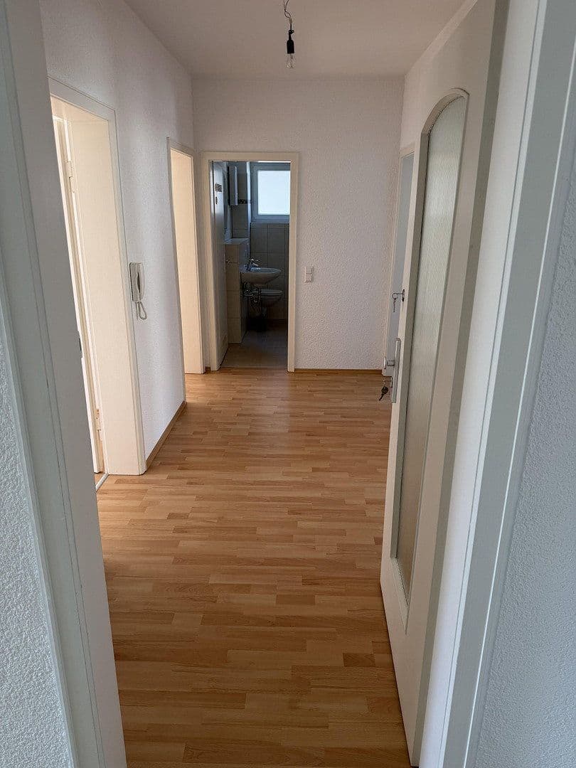 Prenájom bytu 3-izbový 70 m², D‘Estherstr.4, Vallendar, Porýnie-Falcko Prenájom bytu 3-izbový 70 m², D‘Estherstr.4, Vallendar, Porýnie-Falcko
