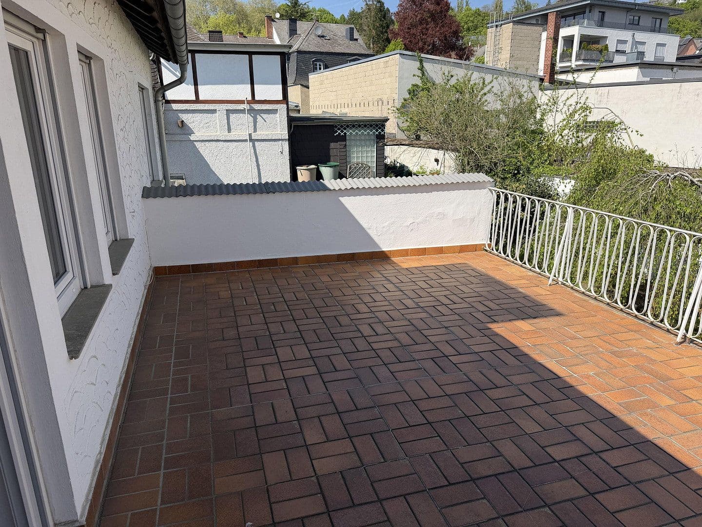 Prenájom bytu 3-izbový 70 m², D‘Estherstr.4, Vallendar, Porýnie-Falcko Prenájom bytu 3-izbový 70 m², D‘Estherstr.4, Vallendar, Porýnie-Falcko