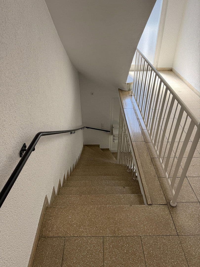 Prenájom bytu 3-izbový 70 m², D‘Estherstr.4, Vallendar, Porýnie-Falcko Prenájom bytu 3-izbový 70 m², D‘Estherstr.4, Vallendar, Porýnie-Falcko