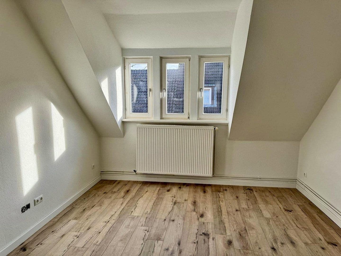 Prenájom bytu 2-izbový 76 m², Peiner Straße 34, Hildesheim, Dolné Sasko Prenájom bytu 2-izbový 76 m², Peiner Straße 34, Hildesheim, Dolné Sasko