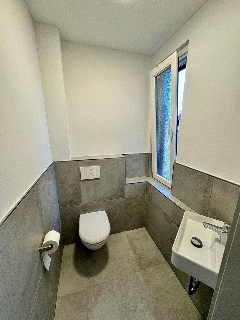 Prenájom bytu 2-izbový 76 m², Peiner Straße 34, Hildesheim, Dolné Sasko Prenájom bytu 2-izbový 76 m², Peiner Straße 34, Hildesheim, Dolné Sasko