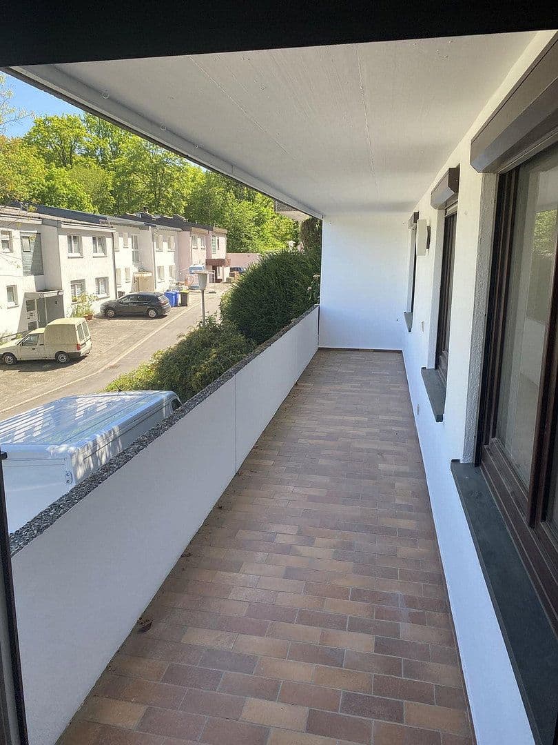 Prenájom bytu 3-izbový 103 m², Am Mühlwäldle 8, Baden-Baden, Bádensko-Wurttembersko Prenájom bytu 3-izbový 103 m², Am Mühlwäldle 8, Baden-Baden, Bádensko-Wurttembersko