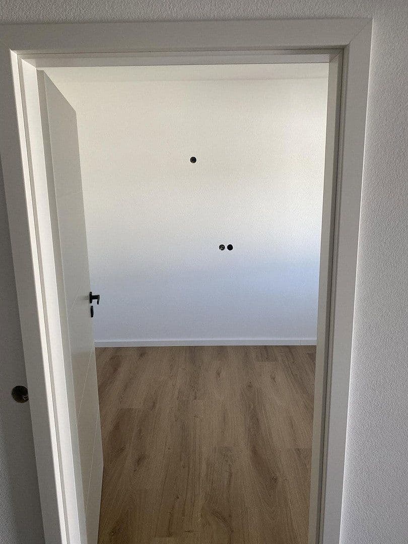 Prenájom bytu 3-izbový 103 m², Am Mühlwäldle 8, Baden-Baden, Bádensko-Wurttembersko Prenájom bytu 3-izbový 103 m², Am Mühlwäldle 8, Baden-Baden, Bádensko-Wurttembersko