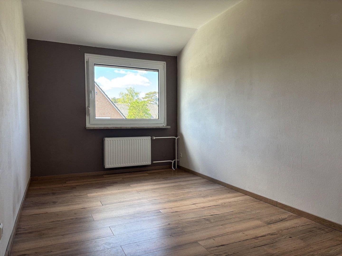 Predaj domu 120 m², pozemek 380 m², Berlin, Berlín Predaj domu 120 m², pozemek 380 m², Berlin, Berlín