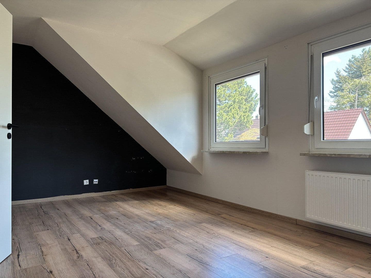 Predaj domu 120 m², pozemek 380 m², Berlin, Berlín Predaj domu 120 m², pozemek 380 m², Berlin, Berlín