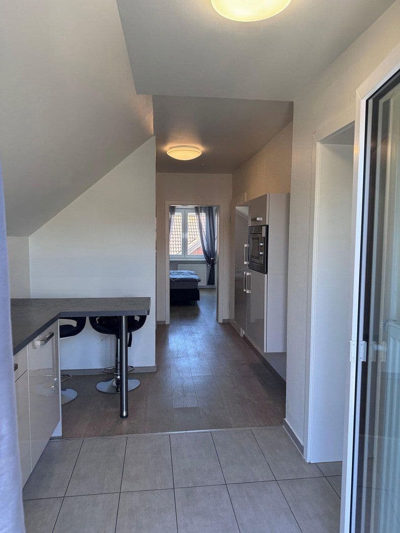 Prenájom bytu 1-izbový 30 m², Wilhelm-Kobelt-Str., Frankfurt am Main, Hesensko Prenájom bytu 1-izbový 30 m², Wilhelm-Kobelt-Str., Frankfurt am Main, Hesensko