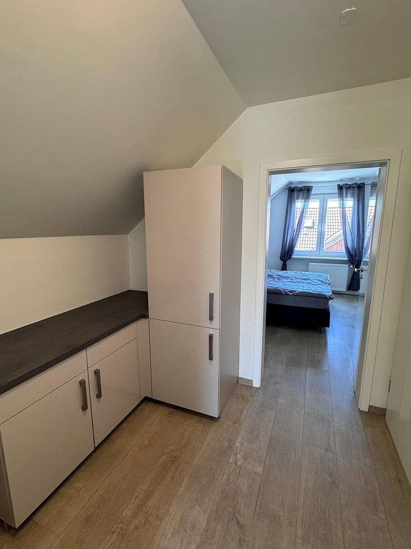 Prenájom bytu 1-izbový 30 m², Wilhelm-Kobelt-Str., Frankfurt am Main, Hesensko Prenájom bytu 1-izbový 30 m², Wilhelm-Kobelt-Str., Frankfurt am Main, Hesensko