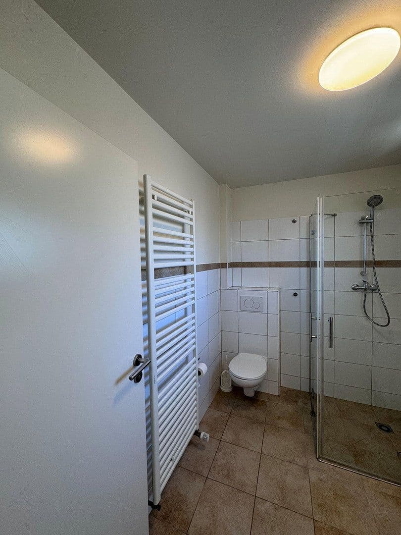 Prenájom bytu 1-izbový 30 m², Wilhelm-Kobelt-Str., Frankfurt am Main, Hesensko Prenájom bytu 1-izbový 30 m², Wilhelm-Kobelt-Str., Frankfurt am Main, Hesensko