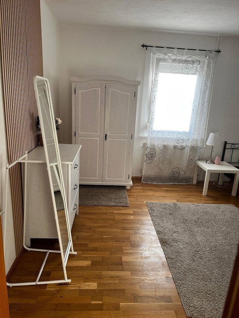 Prenájom bytu 1-izbový 18 m², Villingen-Schwenningen, Bádensko-Wurttembersko Prenájom bytu 1-izbový 18 m², Villingen-Schwenningen, Bádensko-Wurttembersko